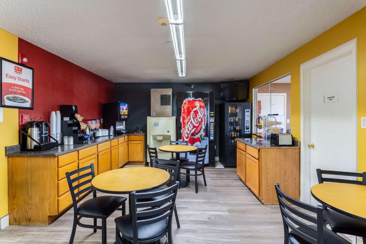 Econo Lodge Gallup Buitenkant foto