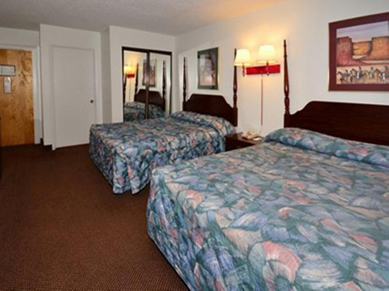 Econo Lodge Gallup Buitenkant foto