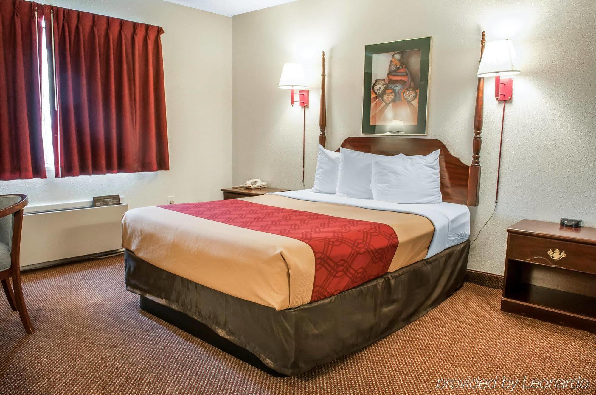 Econo Lodge Gallup Buitenkant foto