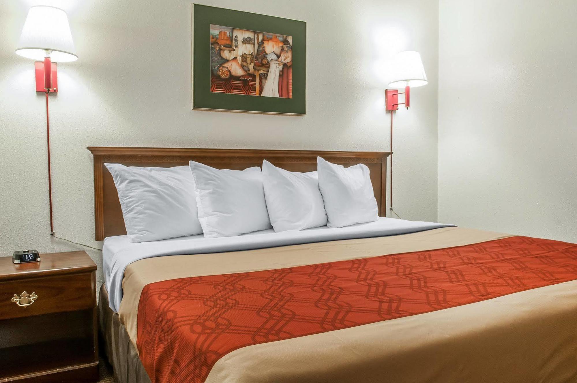 Econo Lodge Gallup Buitenkant foto